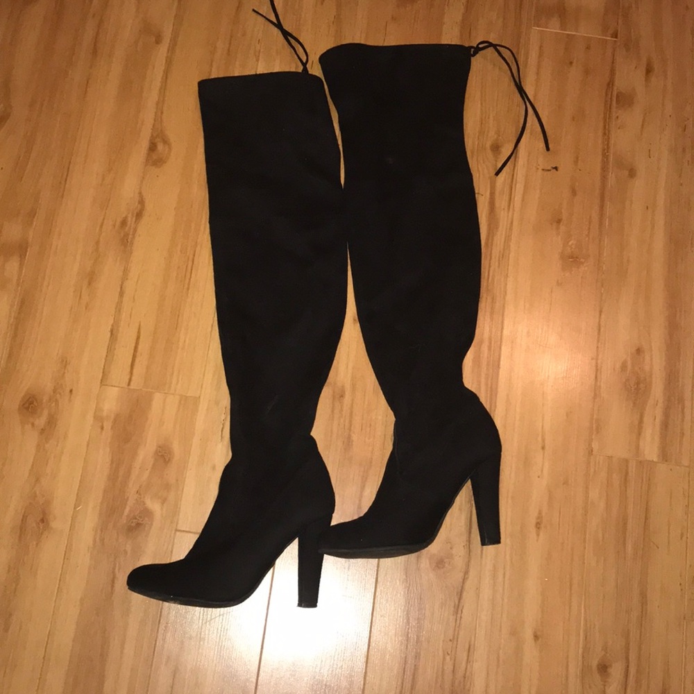 Steven madden black tall suede heel boots